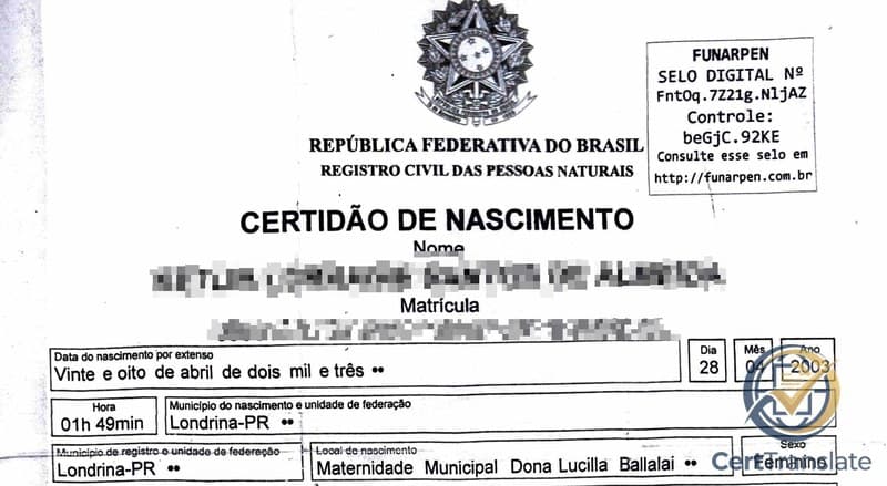 Brazilian short-form birth certificate (Certidão de Nascimento) issued by a Paraná-state cartório — with FUNARPEN selo digital and funarpen.com.br verification URL visible in the top-right header; holder name and matrícula number redacted