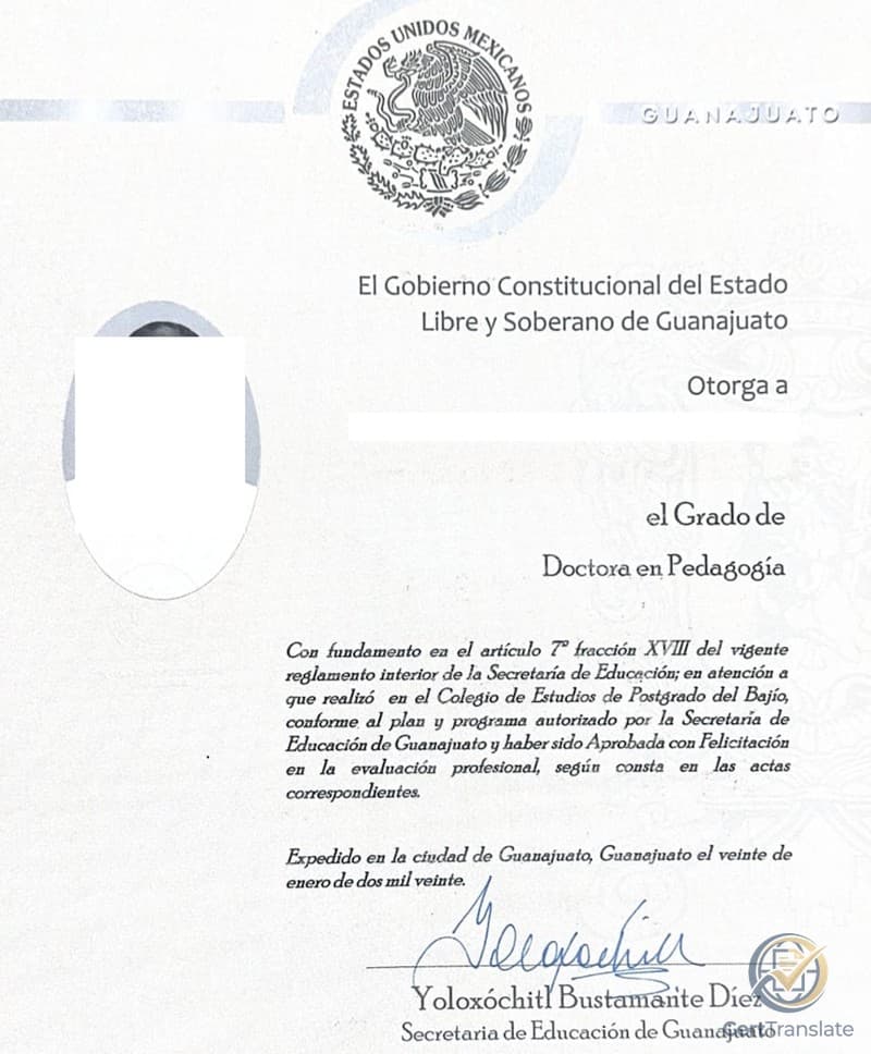 Mexican doctoral diploma with redacted personal data showing the issuer "El Gobierno Constitucional del Estado Libre y Soberano de Guanajuato" at the top and a state Secretary of Education signature at the bottom